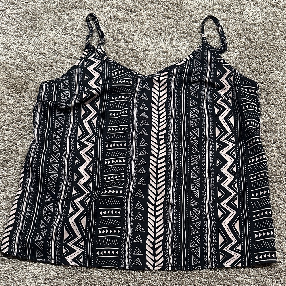 SHEIN Black and White Geometric Camisole